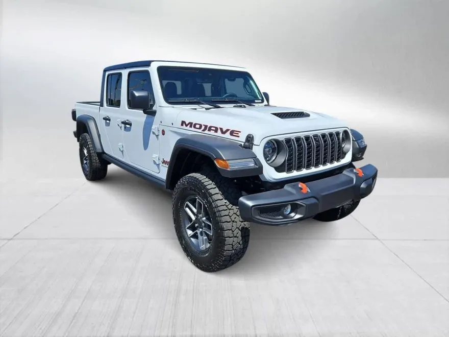 2025 Jeep Gladiator Mojave photo 1