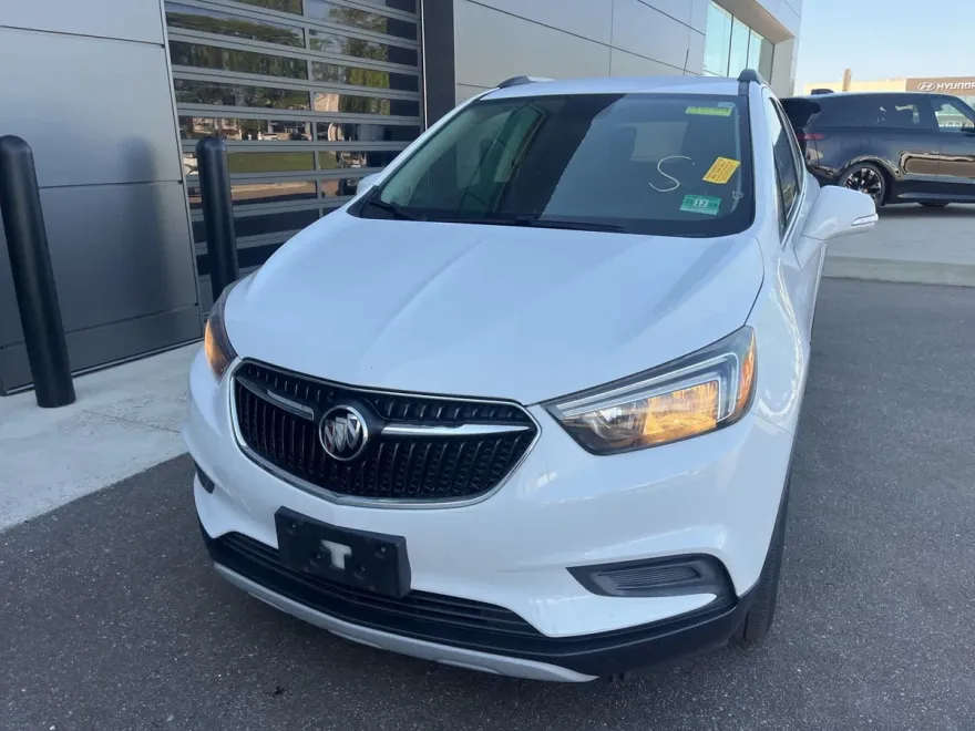 2019 Buick Encore Preferred photo 1