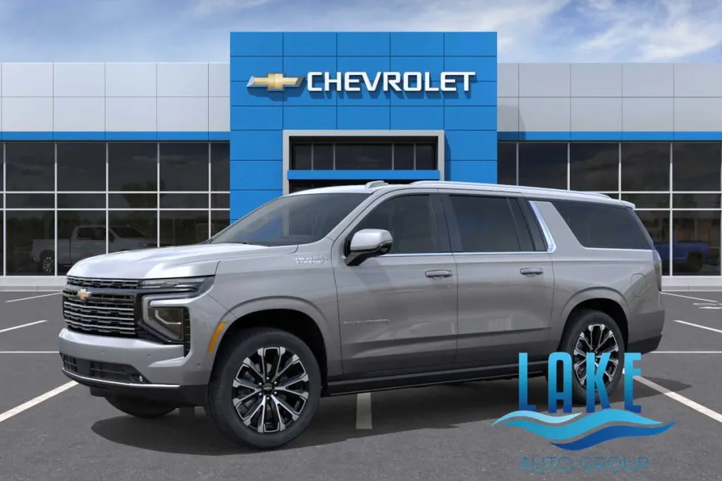 2025 Chevrolet Suburban High Country photo 1