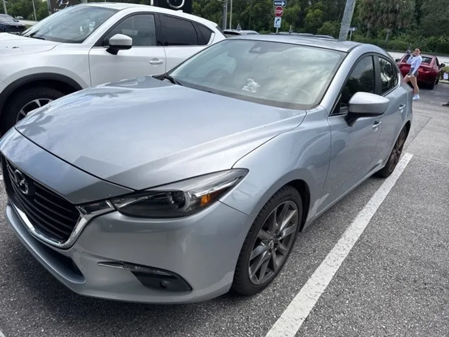 2018 Mazda Mazda3 Grand Touring photo 1