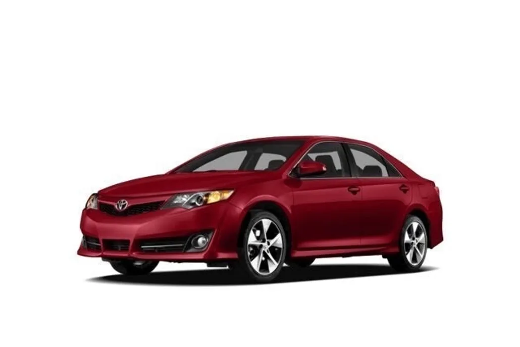 2012 Toyota Camry SE photo 1