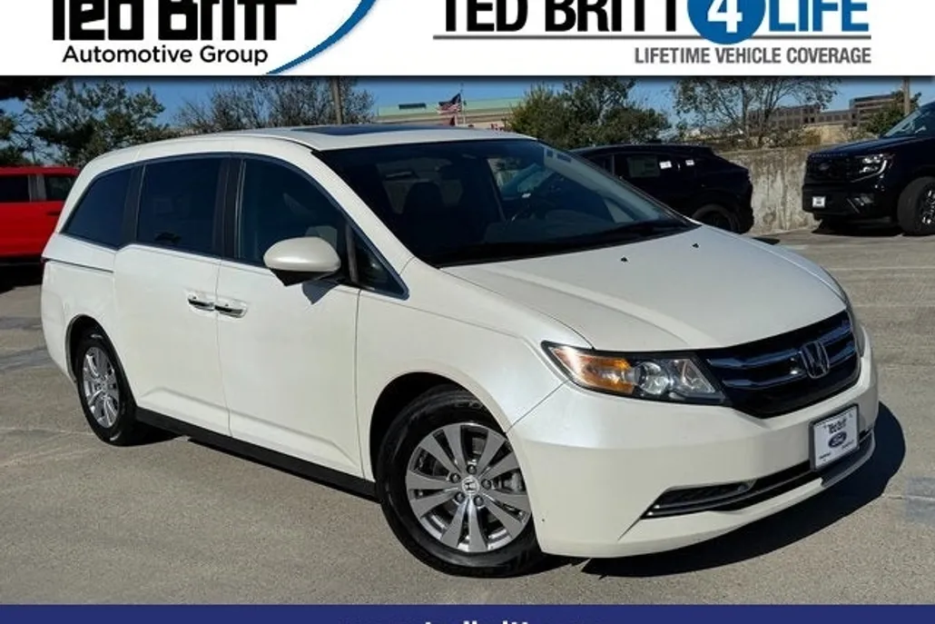 2016 Honda Odyssey EX-L photo 1