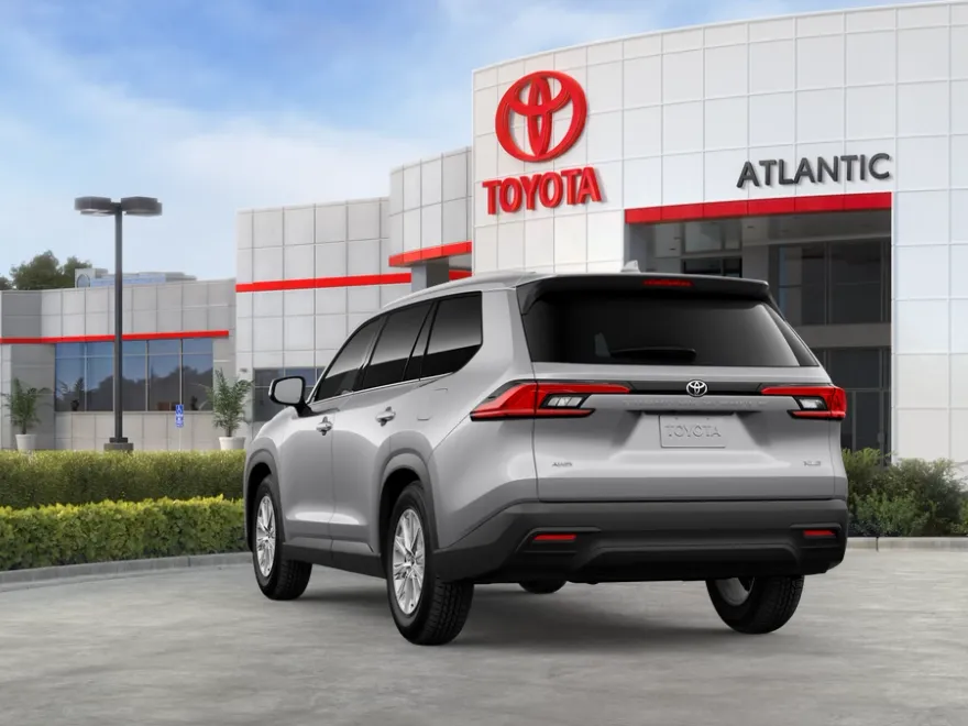 2026 Toyota Grand Highlander XLE photo 1