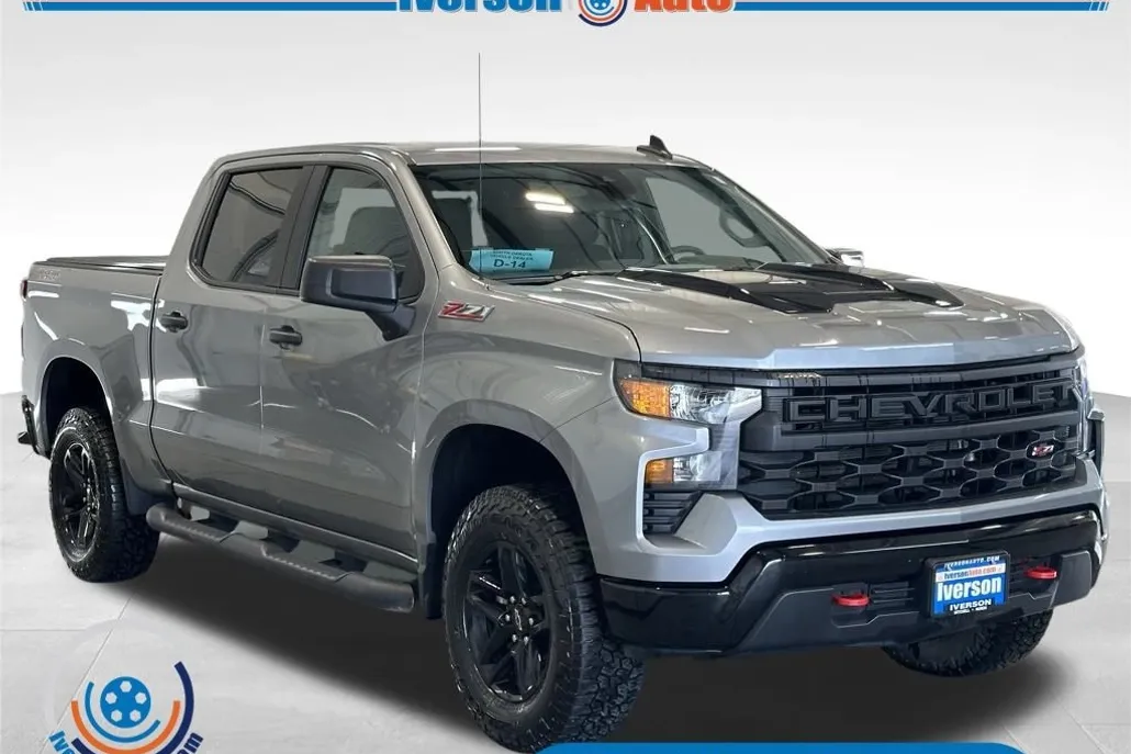 2023 Chevrolet Silverado 1500 Custom Trail Boss photo 1