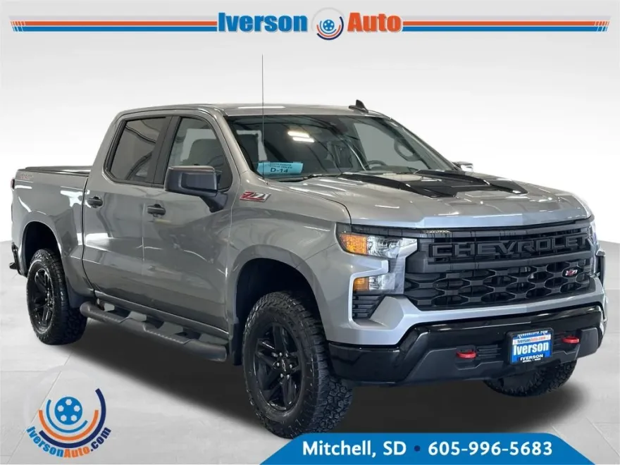 2023 Chevrolet Silverado 1500 Custom Trail Boss photo 1