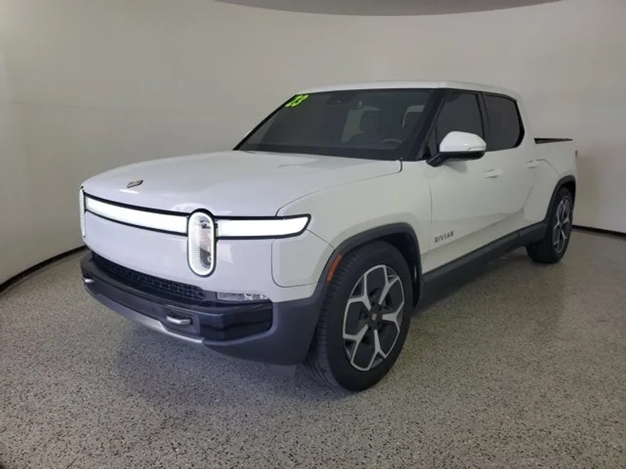 2023 Rivian R1T Adventure photo 1