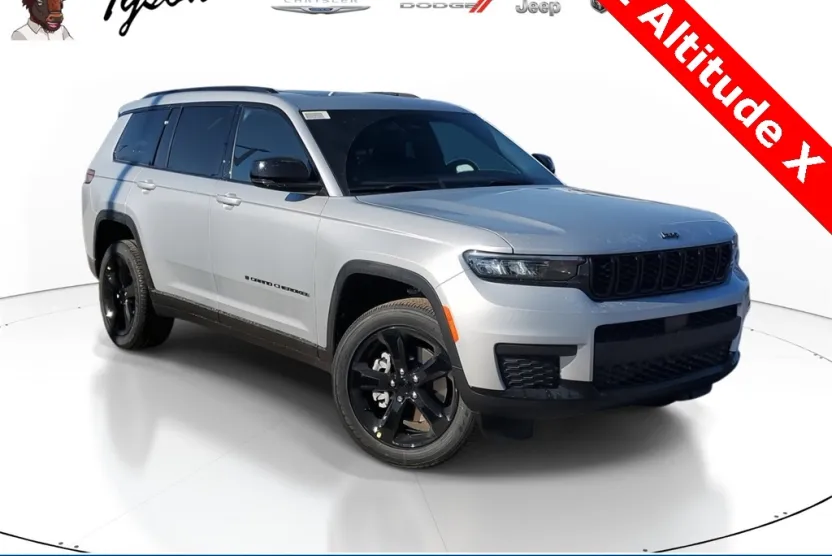 2025 Jeep Grand Cherokee Altitude photo 1
