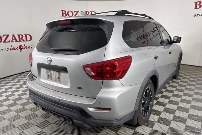 2020 Nissan Pathfinder SL photo 1