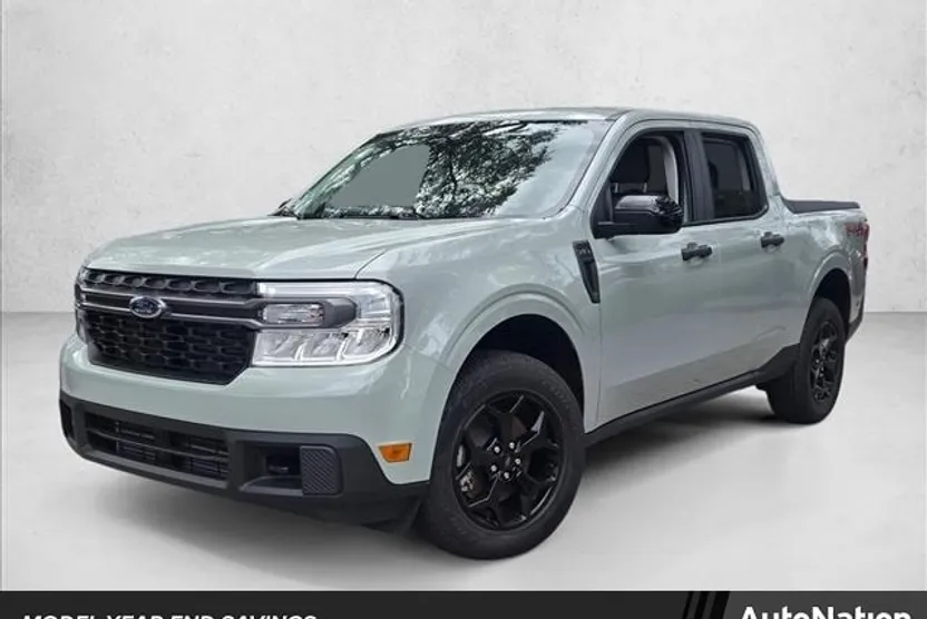 2024 Ford Maverick XLT photo 1