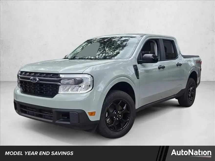 2024 Ford Maverick XLT photo 1