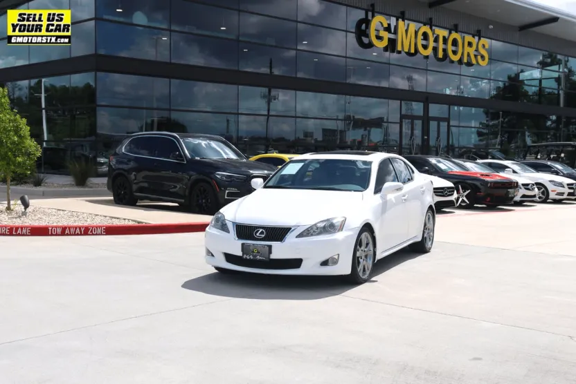 2010 Lexus IS 350C photo 1