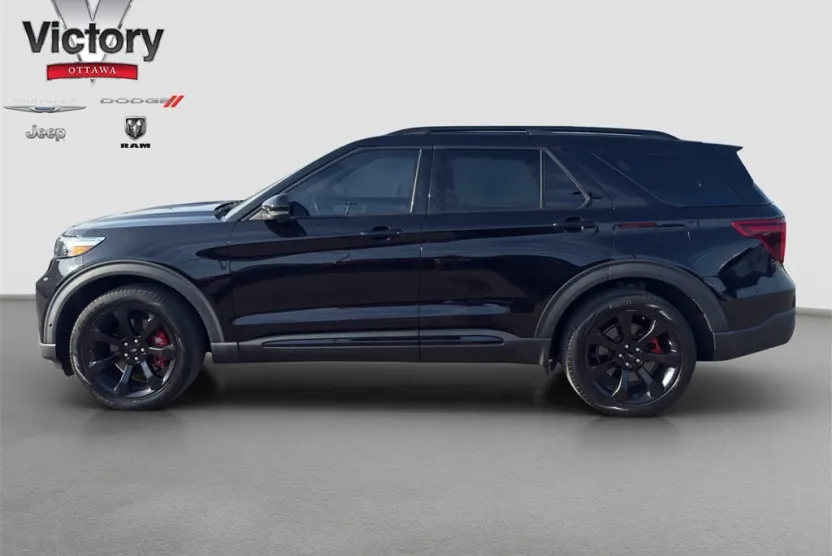 2021 Ford Explorer ST photo 1