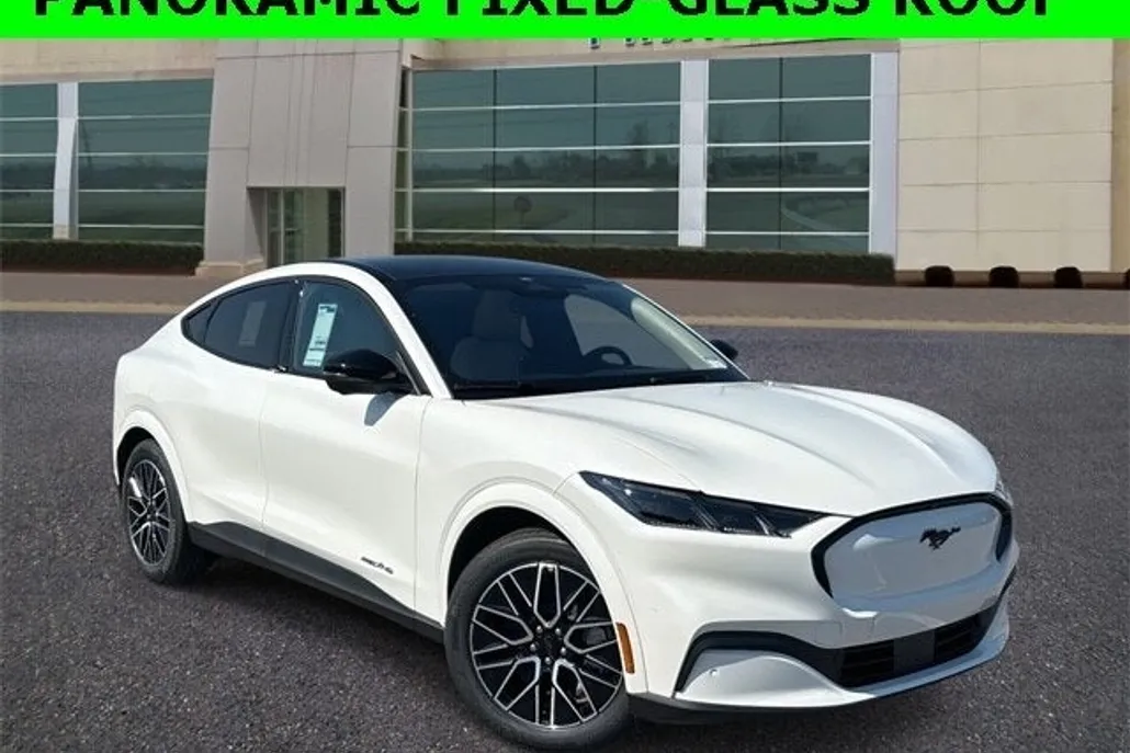 2025 Ford Mustang Mach-E Premium photo 1