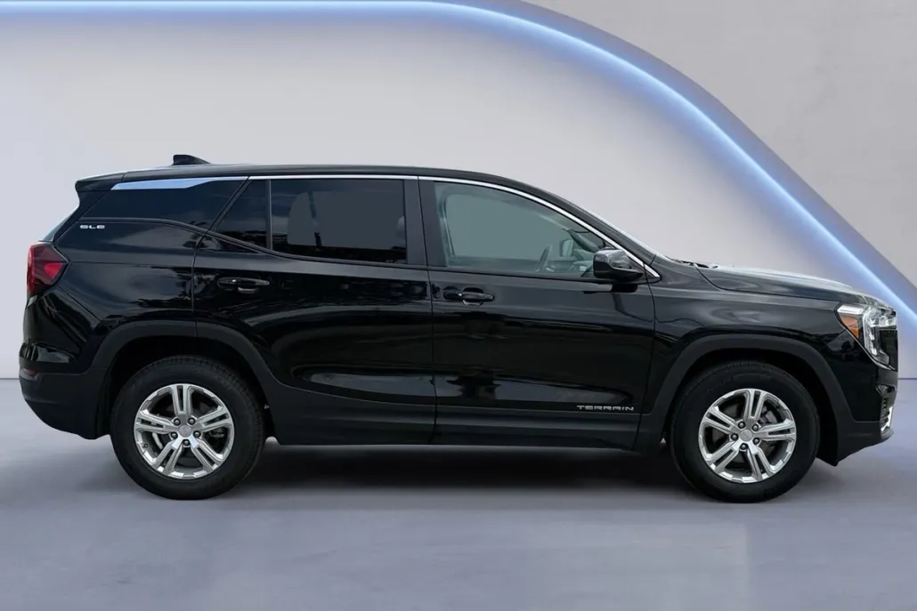 2024 Gmc Terrain SLE photo 1
