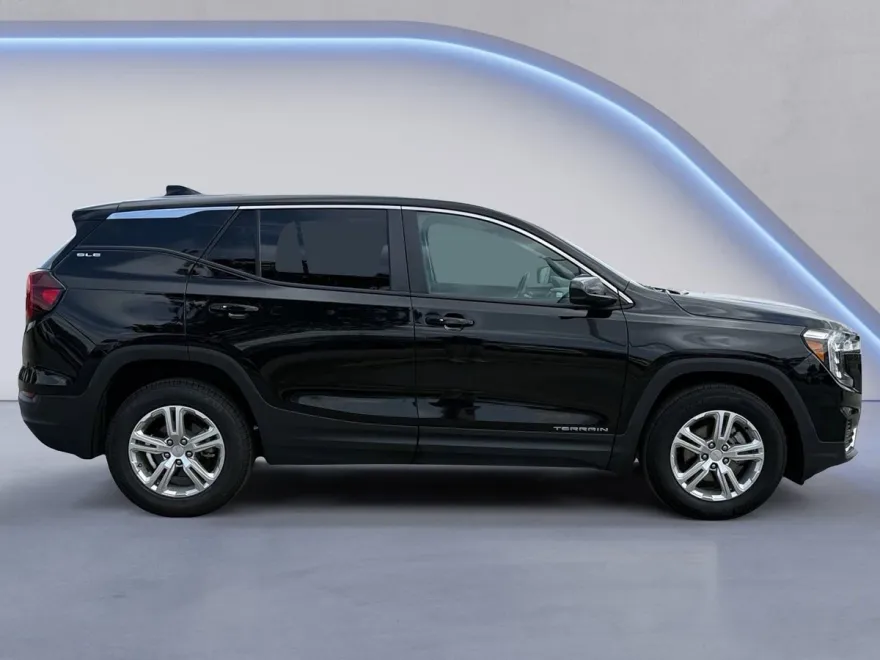 2024 Gmc Terrain SLE photo 1
