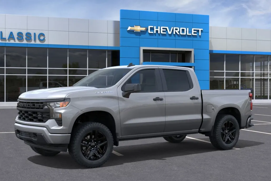 2026 Chevrolet Silverado 1500 Custom photo 1