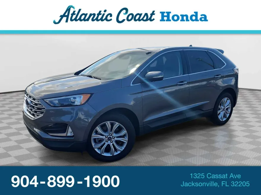 2022 Ford Edge Titanium photo 1