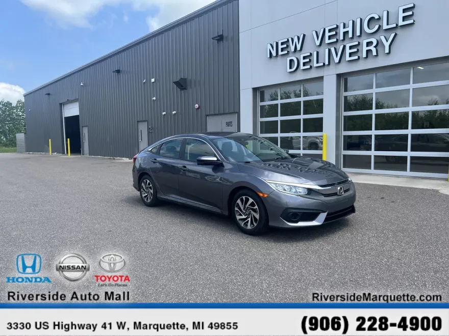 2018 Honda Civic EX photo 1