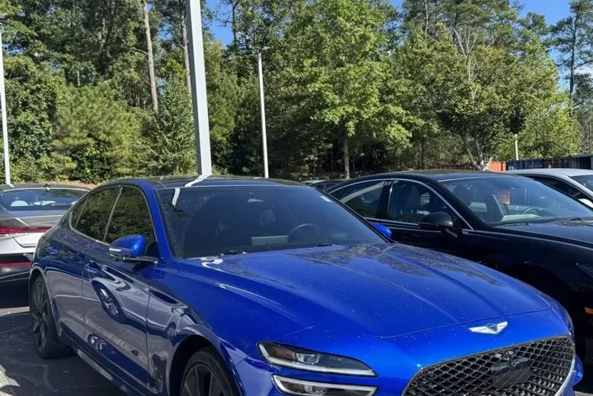 2023 Genesis G70 Advanced 3.3T Sport Prestige photo 1