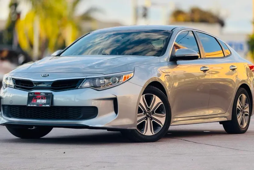 2018 Kia Optima Plug-In Hybrid EX photo 1