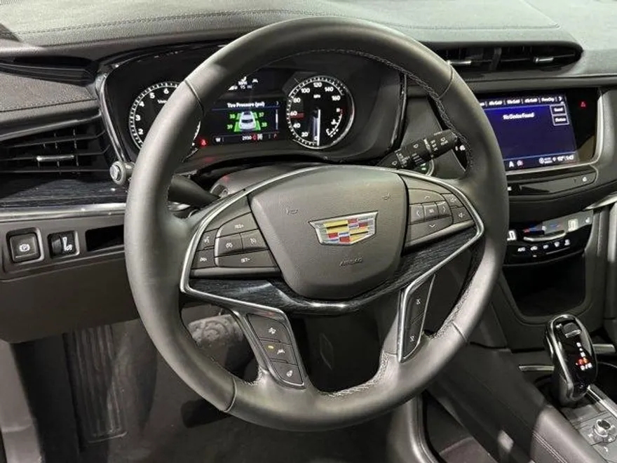 2025 Cadillac XT5 Premium Luxury photo 1