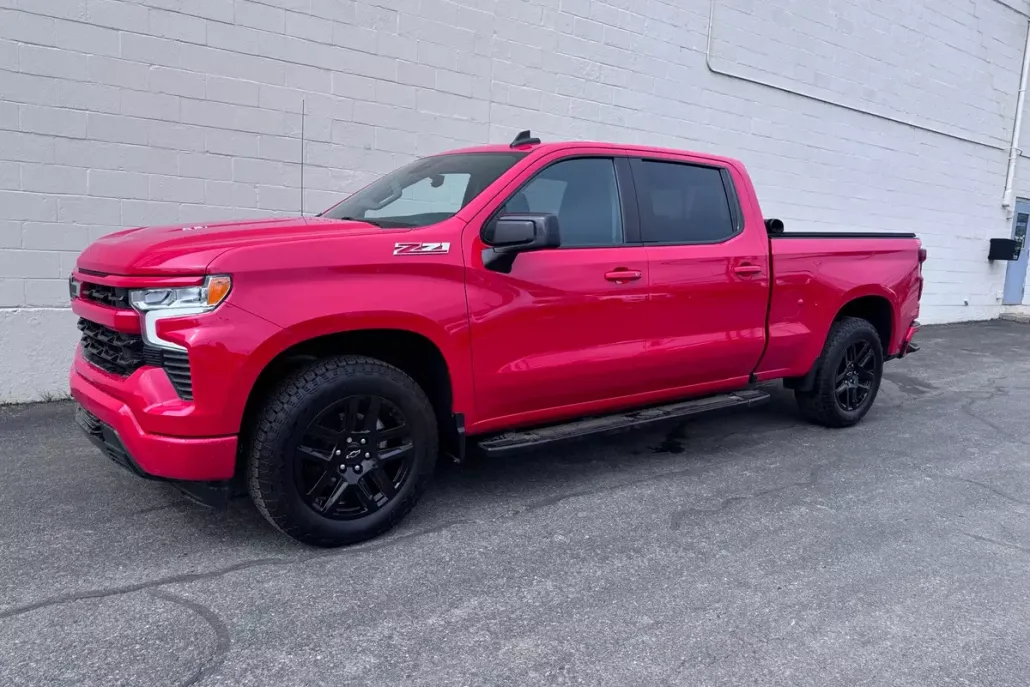 2022 Chevrolet Silverado 1500 RST photo 1