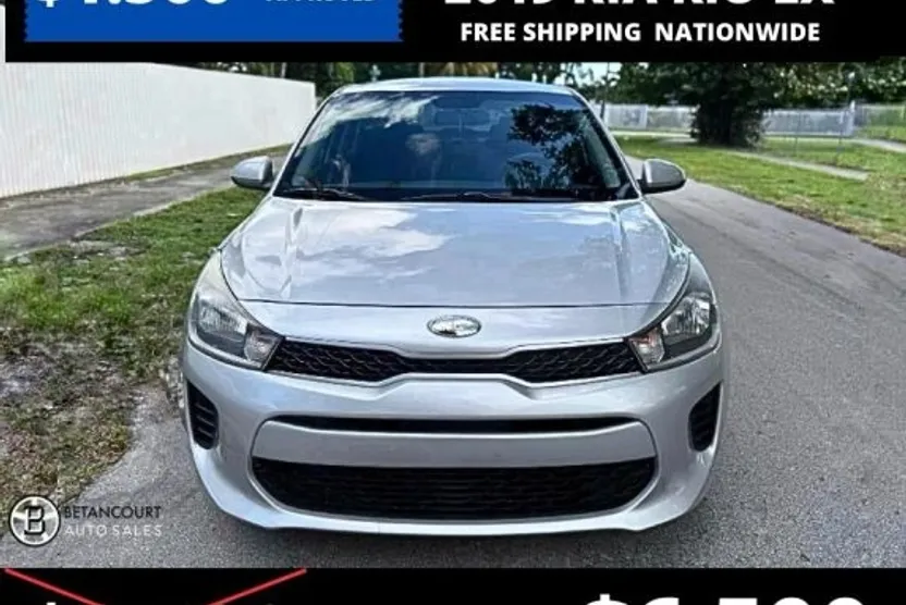2019 Kia Rio LX photo 1