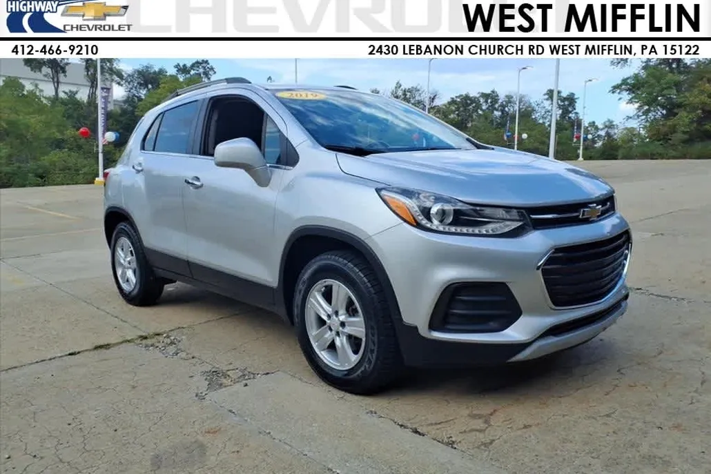 2019 Chevrolet Trax LT photo 1