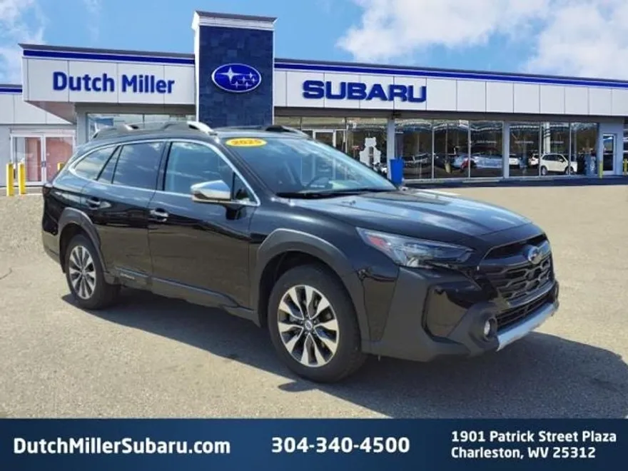 2025 Subaru Outback Touring XT photo 1