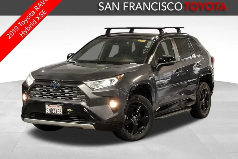 2019 Toyota RAV4 Hybrid XSE photo 1