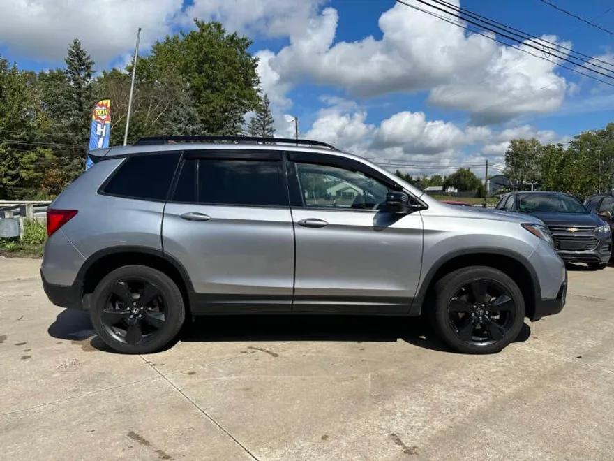 2019 Honda Passport Elite photo 1