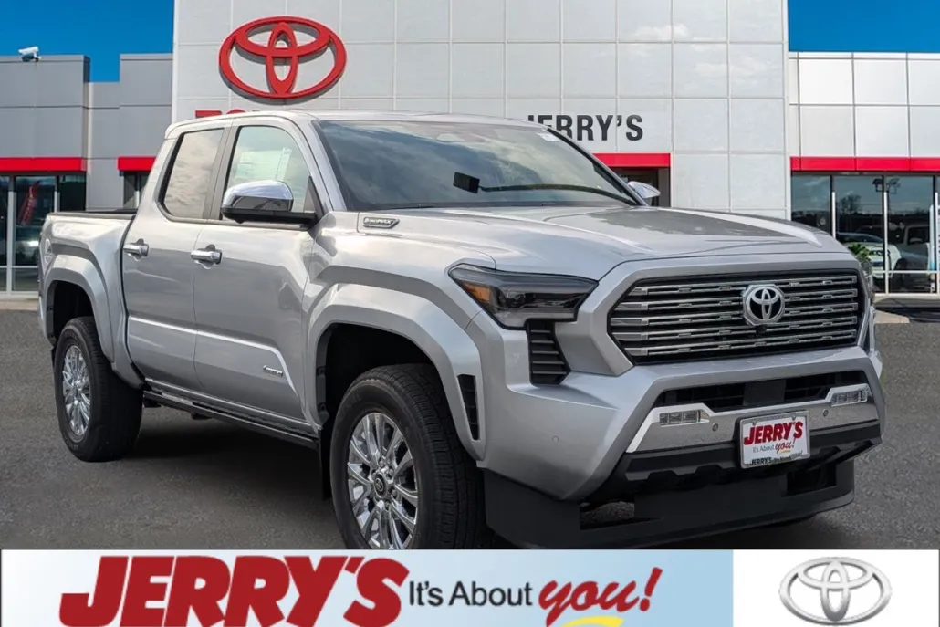 2025 Toyota Tacoma Limited photo 1