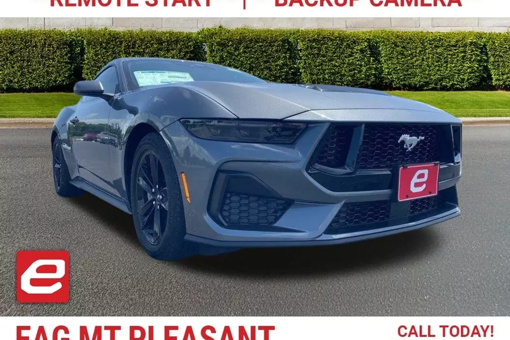 2025 Ford Mustang GT photo 1