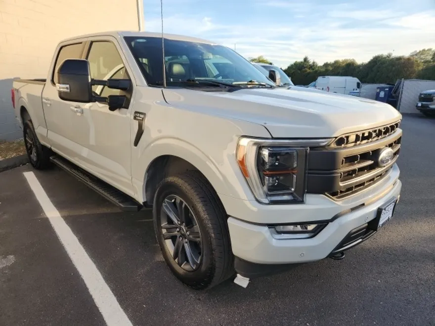 2023 Ford F-150 Lariat photo 1