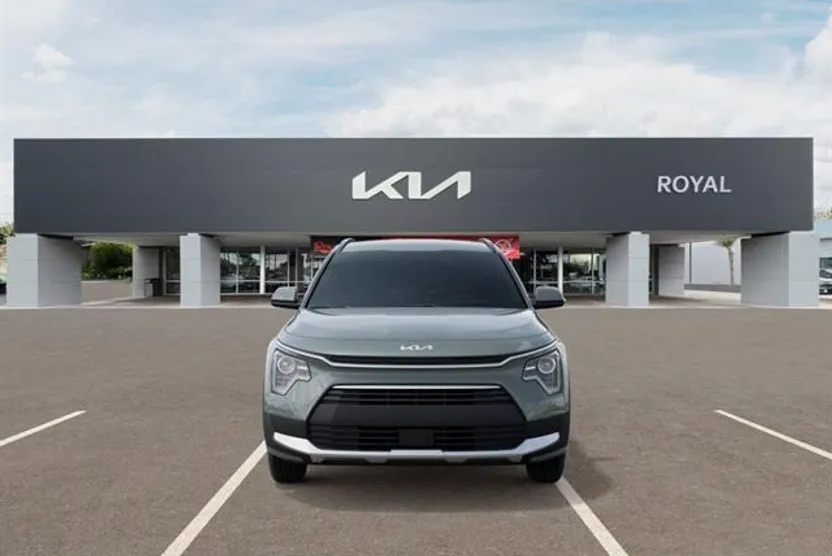 2025 Kia Niro EX photo 1