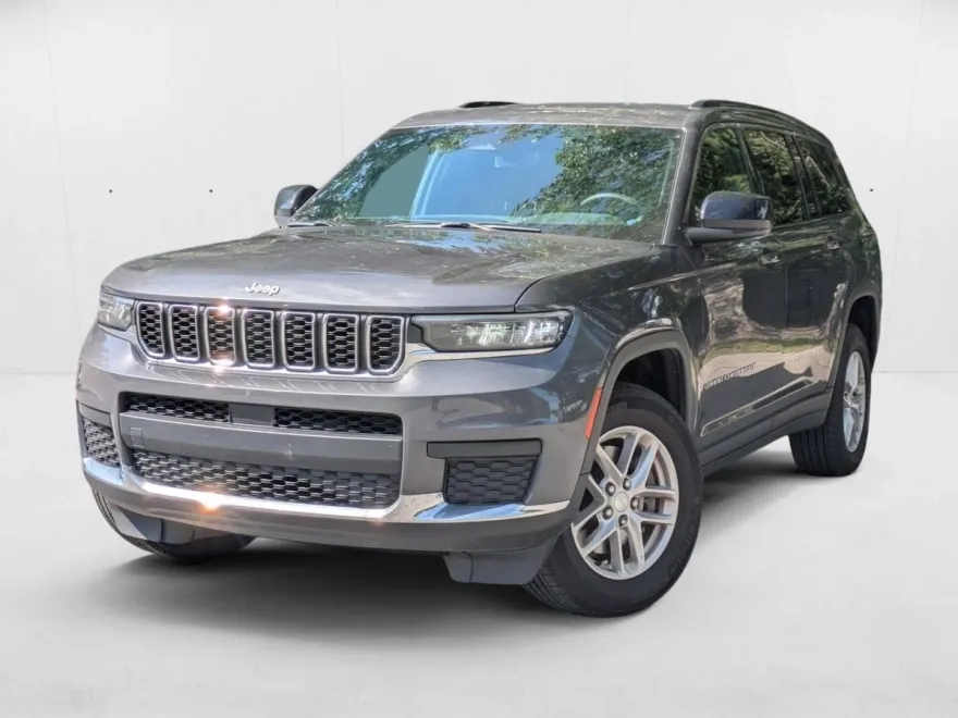 2024 Jeep Grand Cherokee Laredo photo 1