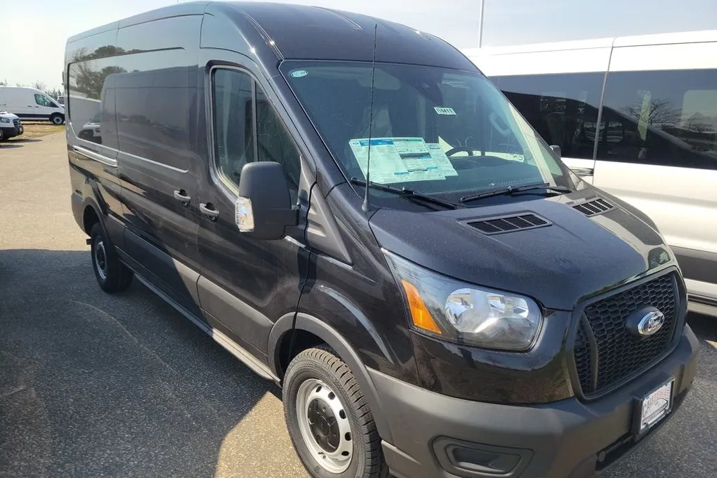 2025 Ford Transit Cargo Van photo 1