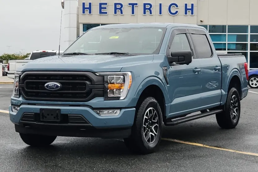 2023 Ford F-150 XLT photo 1