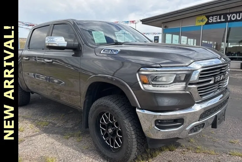 2019 Ram 1500 Laramie photo 1