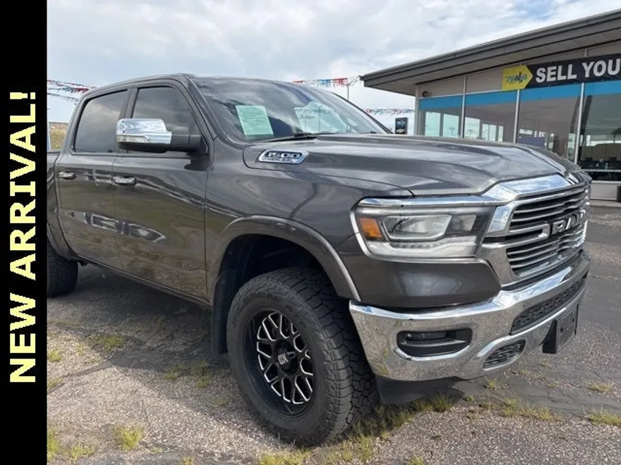 2019 Ram 1500 Laramie photo 1