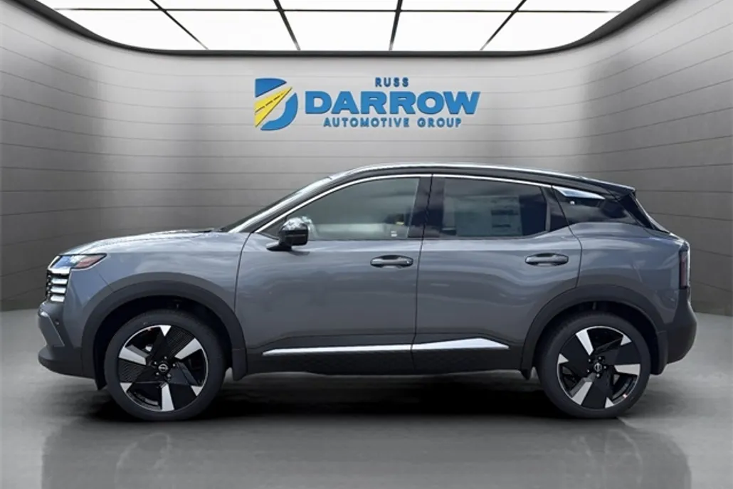 2025 Nissan Kicks SR photo 1