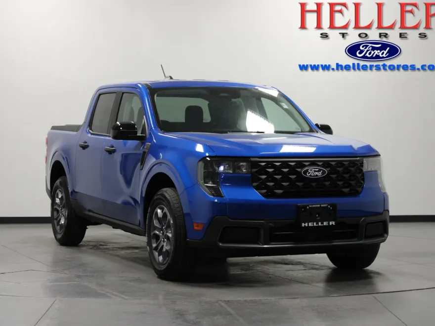 2025 Ford Maverick XLT photo 1