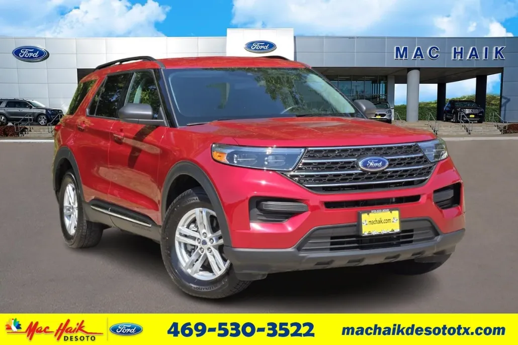2022 Ford Explorer XLT photo 1
