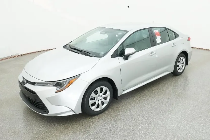 2026 Toyota Corolla LE photo 1
