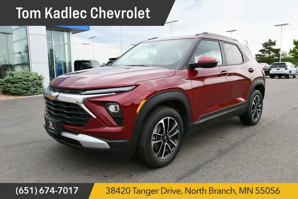 2025 Chevrolet Trailblazer LT photo 1