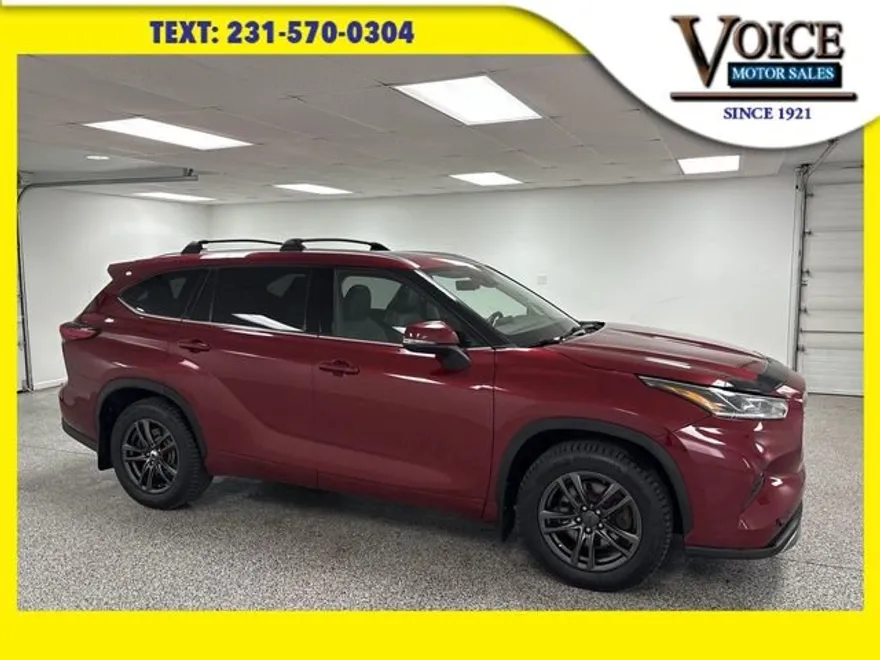 2021 Toyota Highlander Platinum photo 1