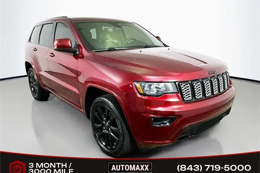 2019 Jeep Grand Cherokee Altitude photo 1