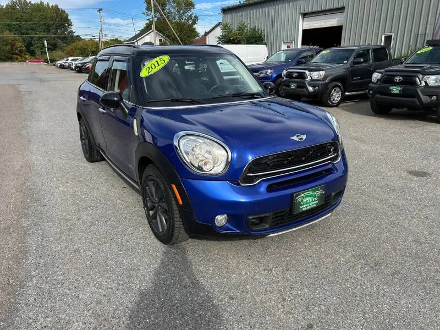 2015 Mini Countryman S ALL4 photo 1