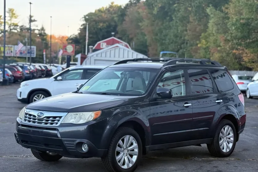 2012 Subaru Forester 2.5X Limited Sport photo 1
