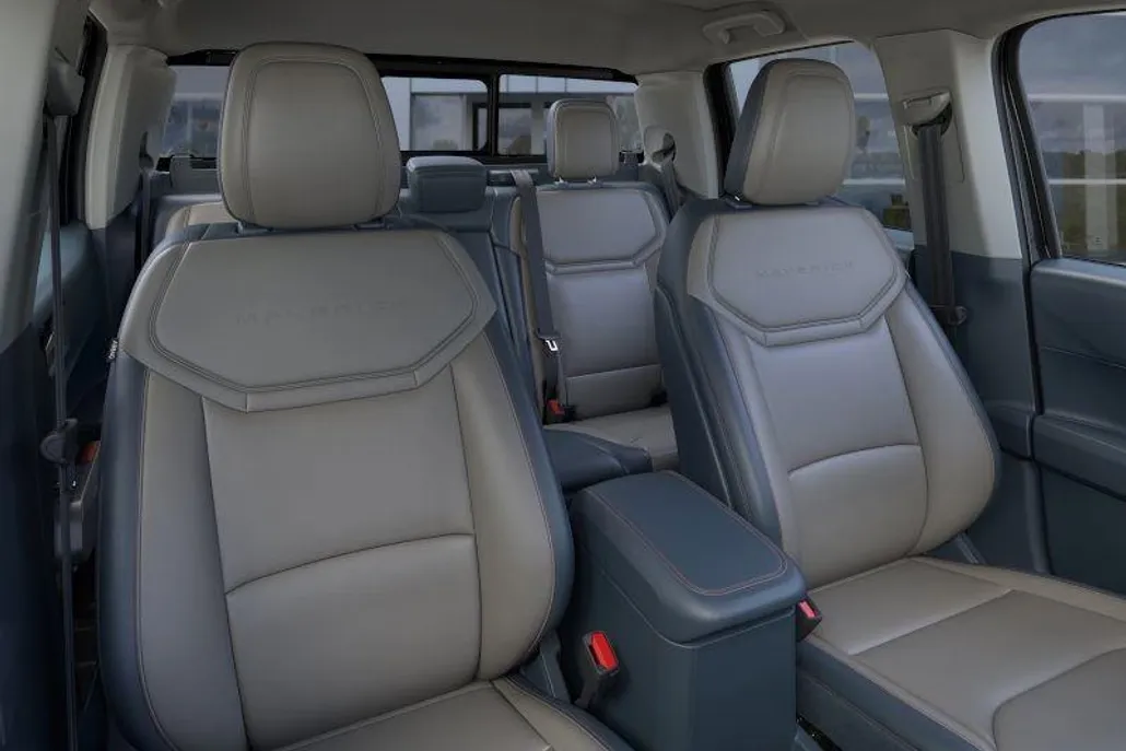 2025 Ford Maverick Lariat photo 1